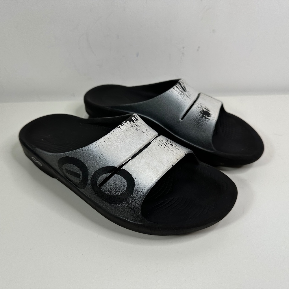 OOFOS Men’s Oofos OOahh Sport Slide Sandal Navy Gray M6-W8. Used Condition